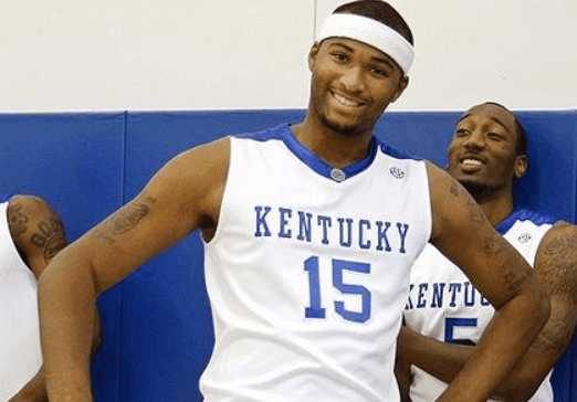 座城市的深 座城市的深